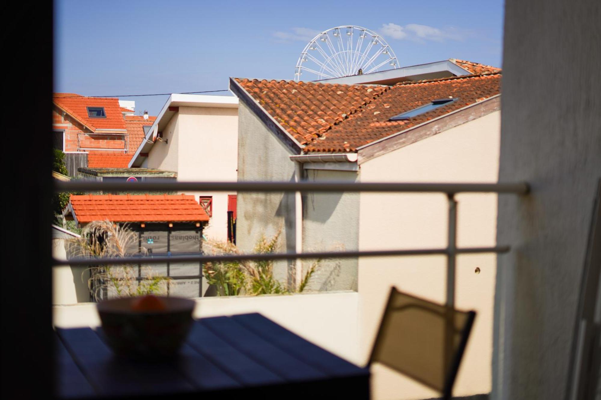 Studio entièrement rénové à deux pas des plages Biscarrosse Extérieur photo